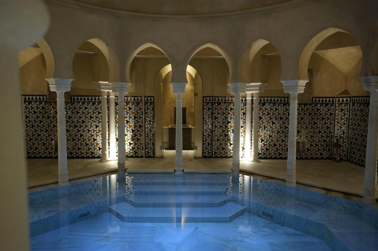 Two Bedroom Apartment In Malaga Center With Views 외부 사진